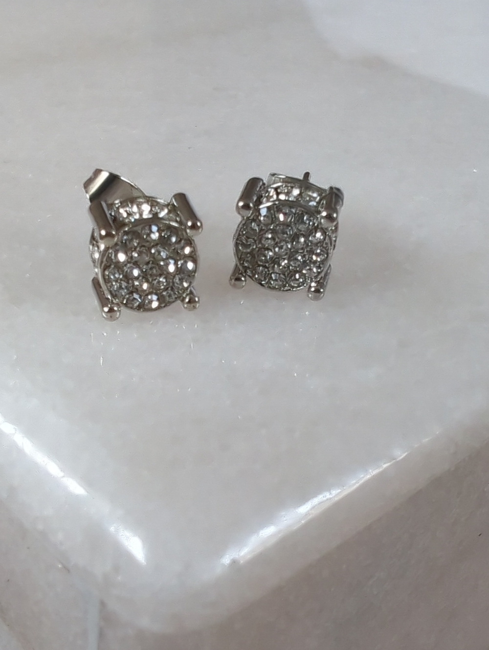 NWT Silver Crystal Pavé Round Stud Earrings